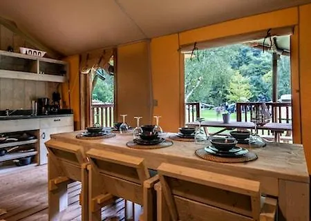 Glamping Op Camping Le Prahay * Poupehan